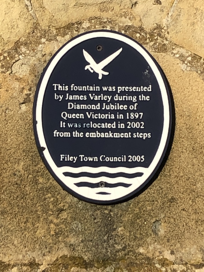 Water Fountain to Commemorate Queen Victoria's Diamond Jubille